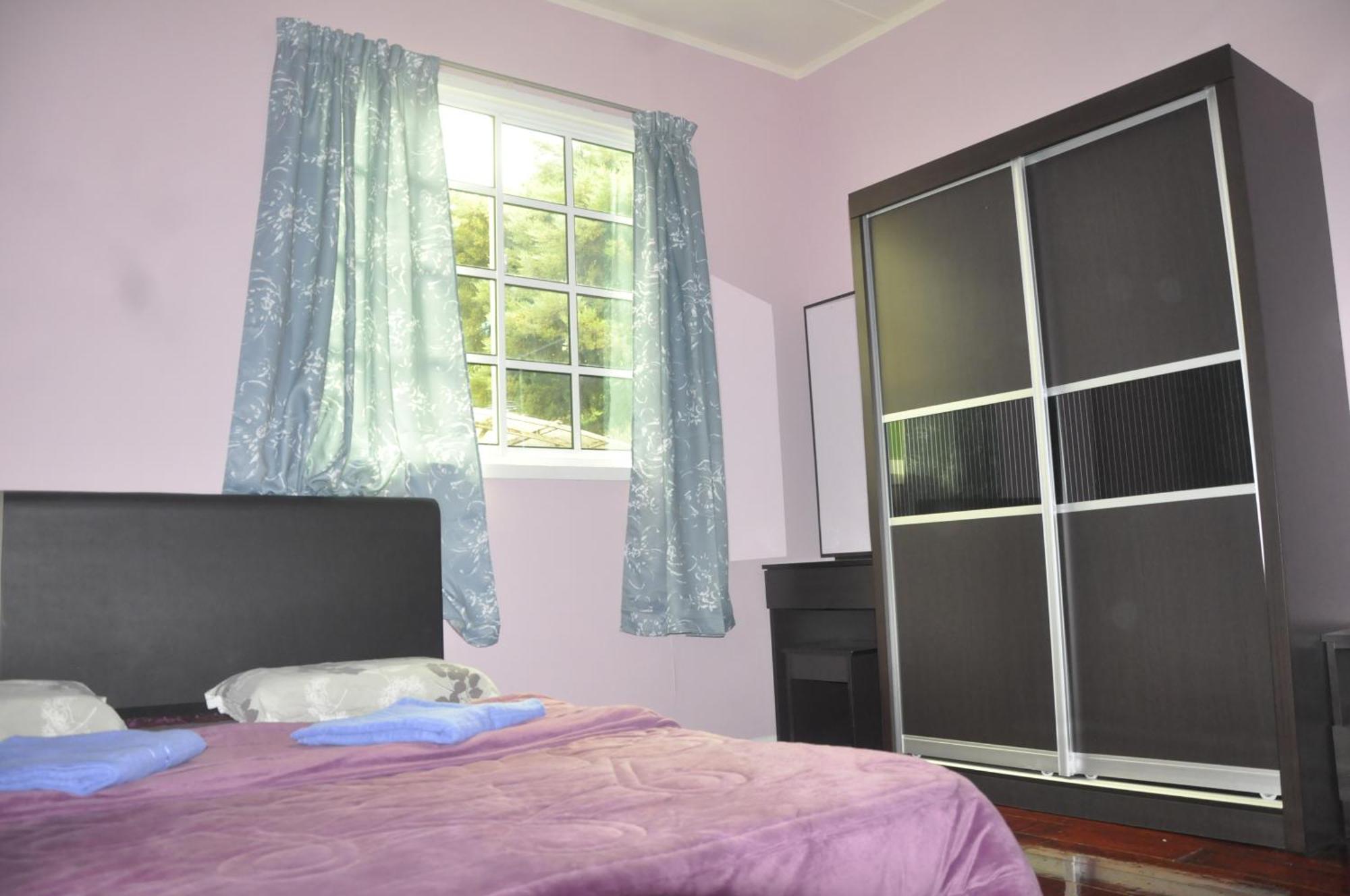 Azrien Homestay Kampong Kundassan Exterior photo