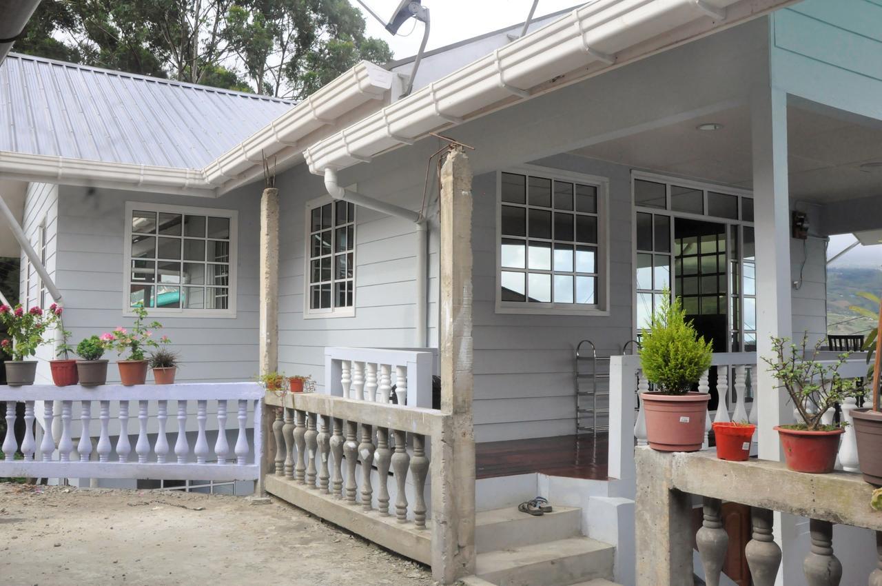 Azrien Homestay Kampong Kundassan Exterior photo